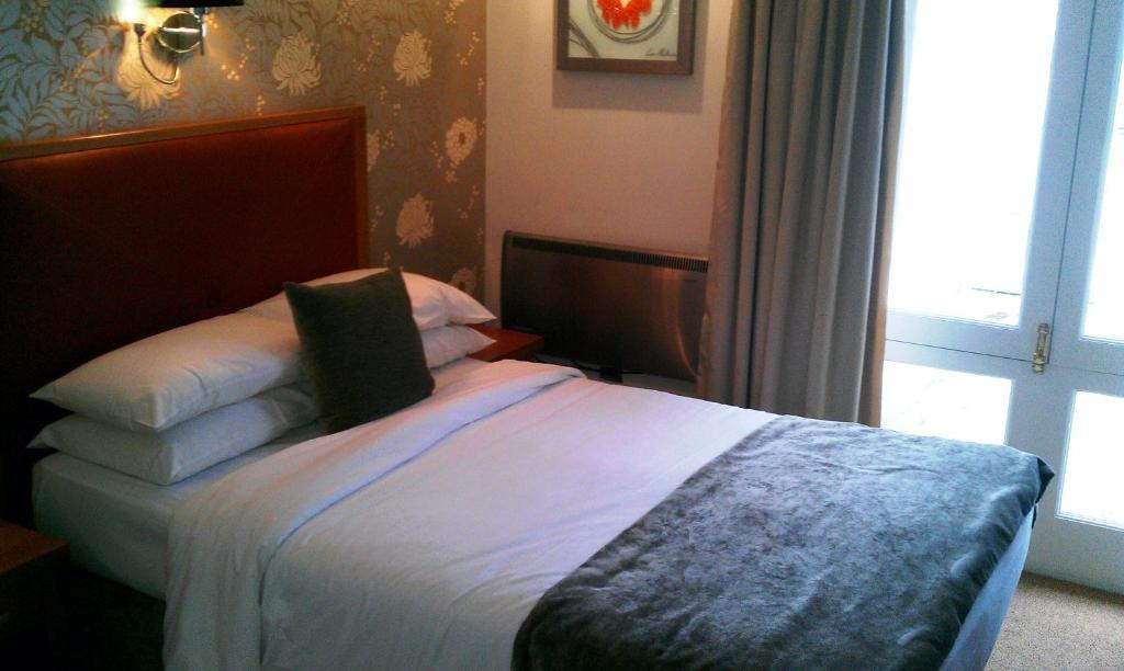 Mercure Hawkwell House Hotel
